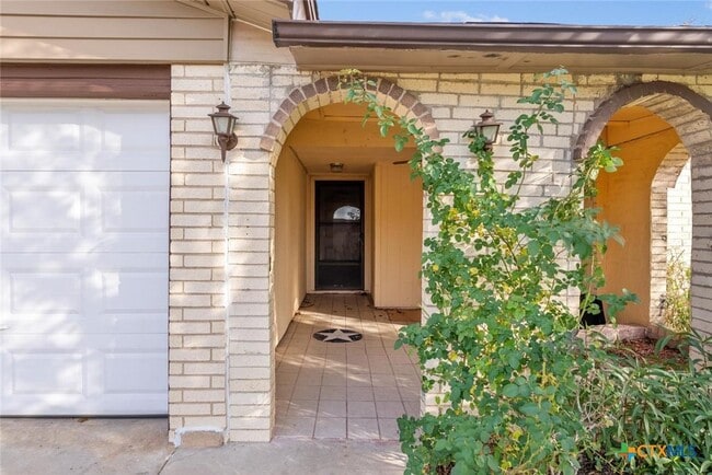 Photo - 1301 Little St