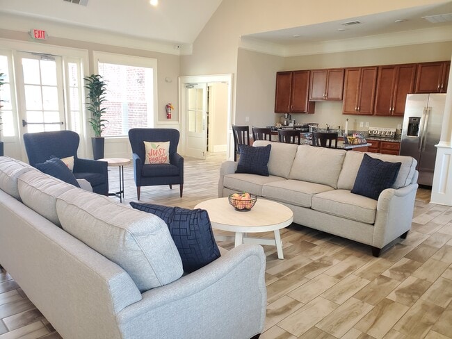 Photo - Groves at Peach Orchard