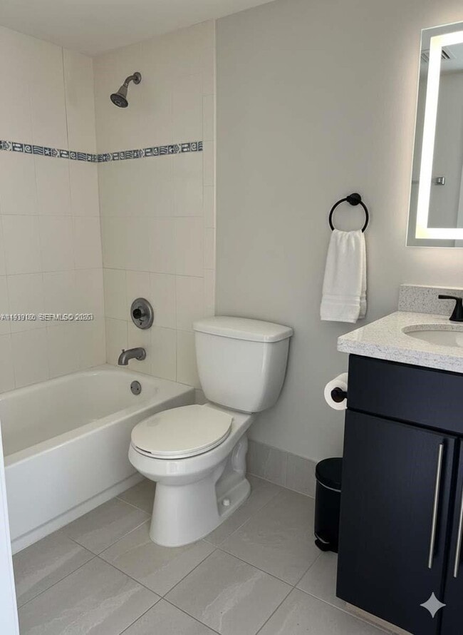 Photo - 1630 Embassy Dr Unit 101