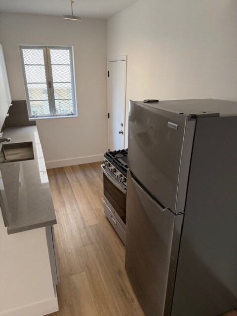 Photo - 1044 Michigan Ave