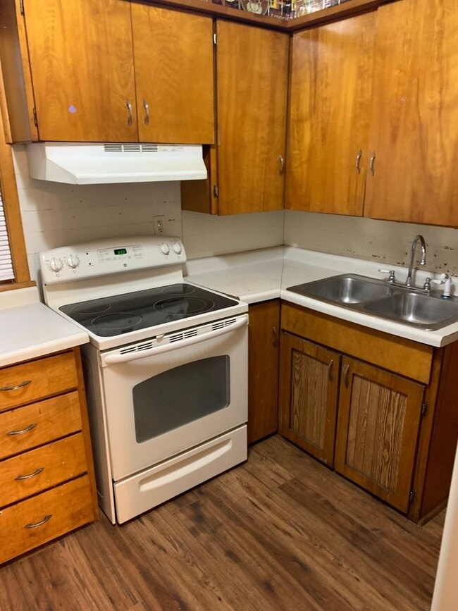 Photo - HOUSE FOR RENT  3 BR, 1 BA - Attached Garage - Central Air - Fenced in yard,