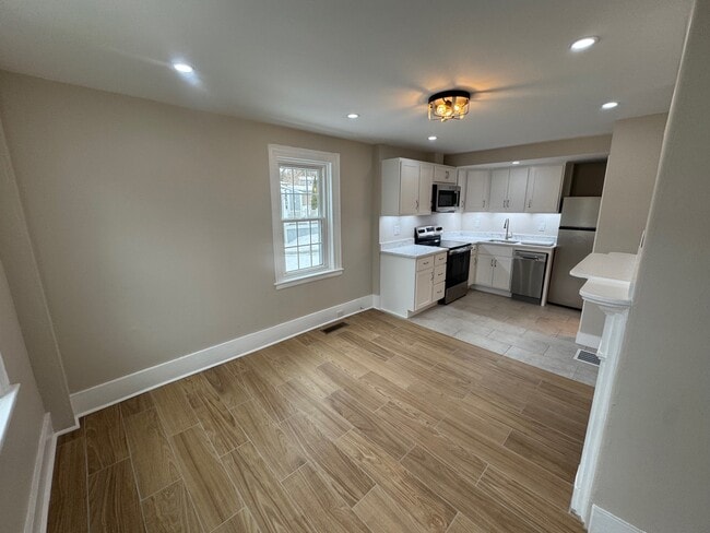 Photo - 38 Summer St