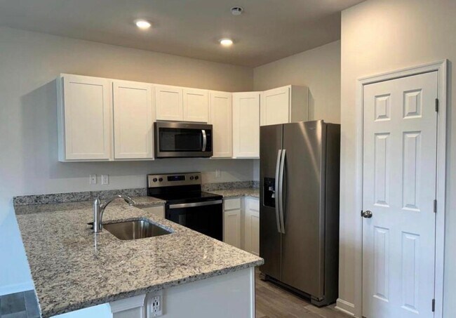 Photo - 201 Baker Dr