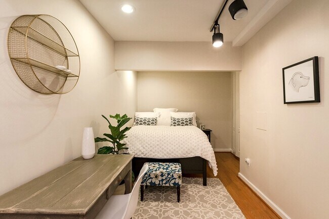 Photo - 378 Riverway Unit 1