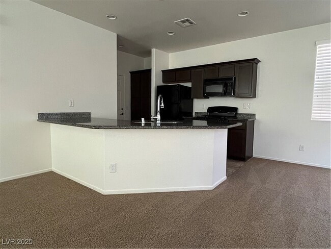 Building Photo - 6202 Yankee Spring St Rental