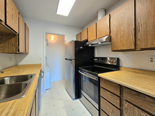 1 Bedroom Condo in Bothell - 1 Bedroom Condo in Bothell