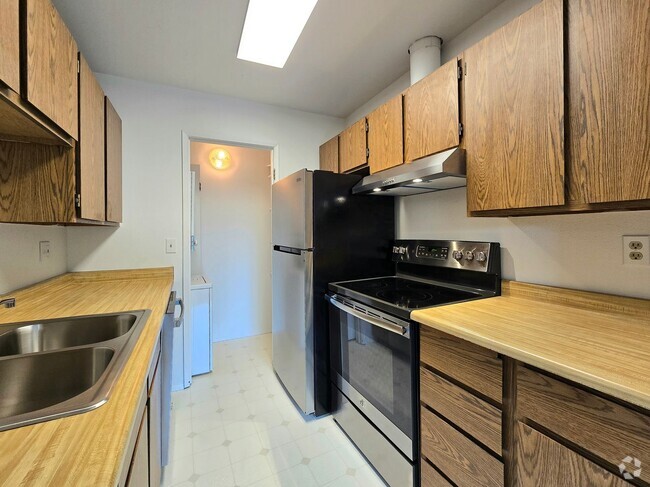 Building Photo - 1 Bedroom Condo in Bothell