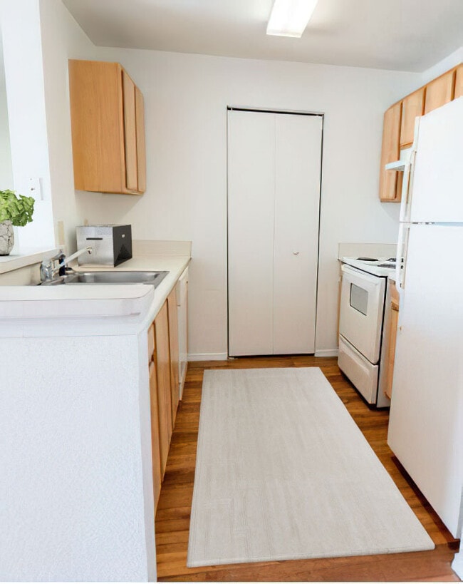 Photo - Whispering Oaks