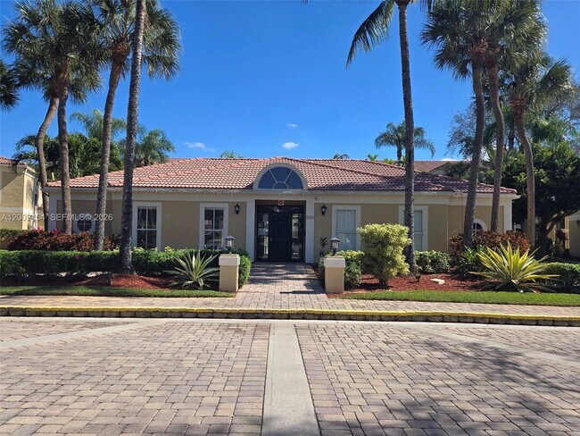 Photo - 733 Riverside Dr Unit 1210