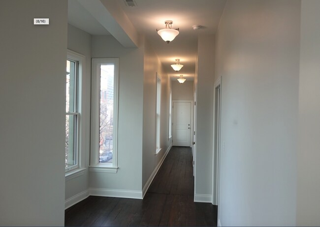 Photo - 809 N Franklin St Unidad 3F