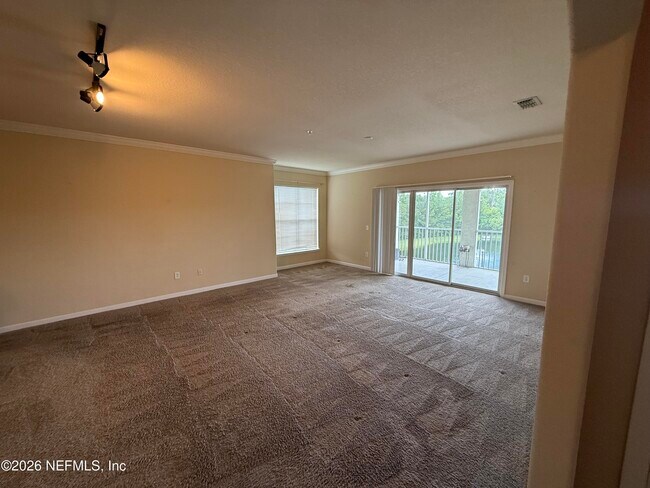 8290 GATE W Pky Unit 620