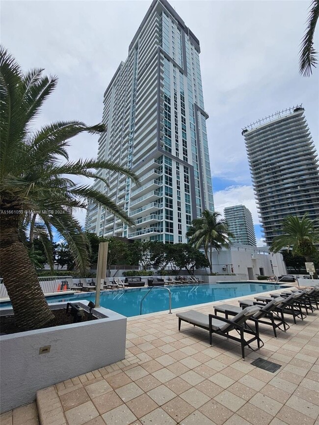 Photo - 1060 Brickell Ave