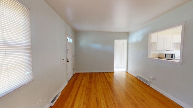 Photo - 2525 S Clayton St