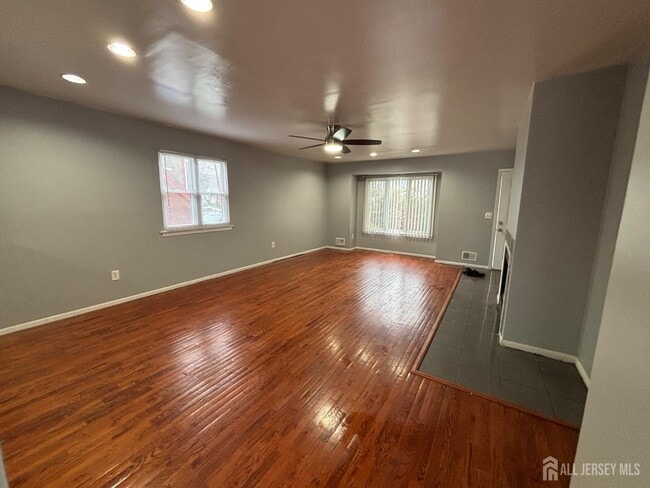 Photo - 577 Berlant Ave