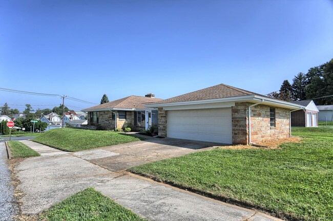 Pet Friendly Apartments For Rent In Hershey Pa Forrent Com