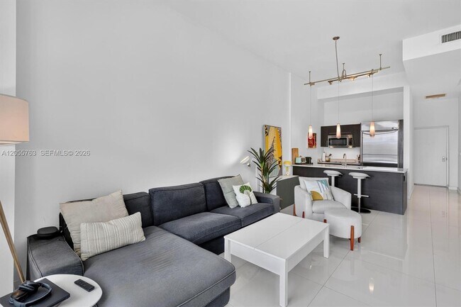 Photo - 500 Brickell Ave Unidad 1100