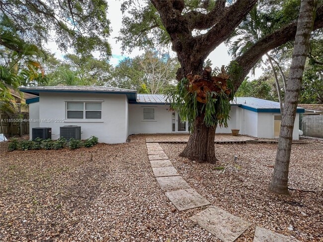Photo - 3850 Crawford Ave