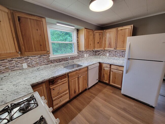 Photo - 146 Latimer Ave Unit #2