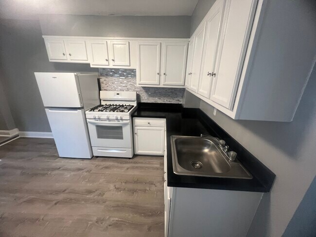 Photo - 1737 N Caroline St Apartments Unit #2