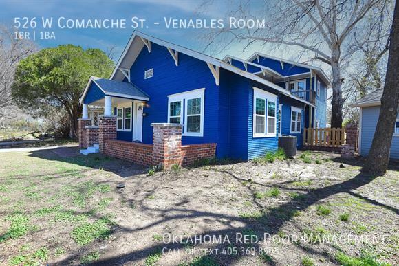 Building Photo - 526 W Comanche St