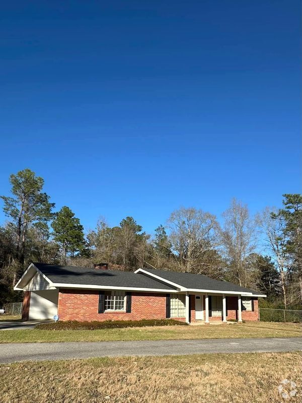Building Photo - 1240 MS-198 Rental