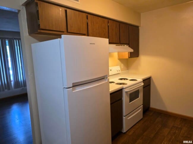 Photo - 1300 W Jeth Ct