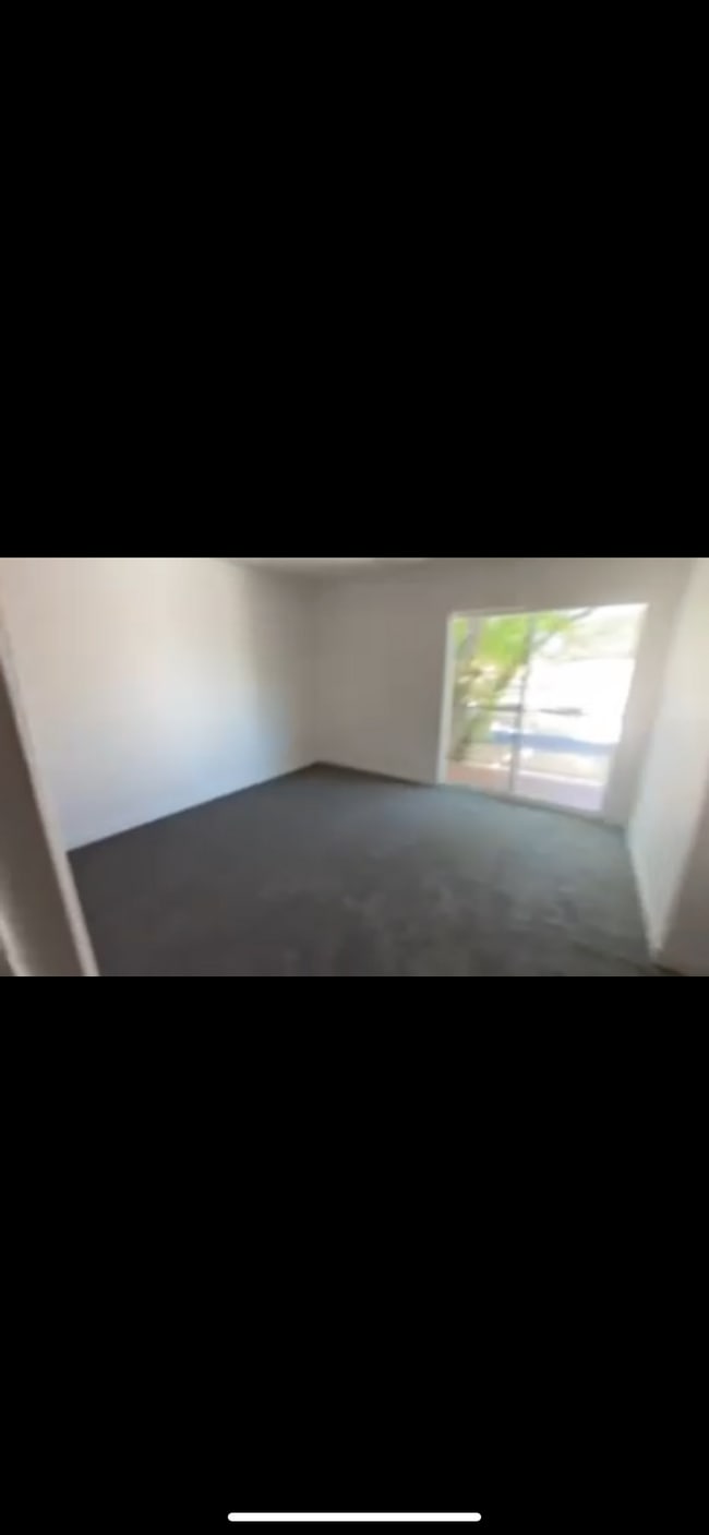 Photo - 7041 Glen Mist