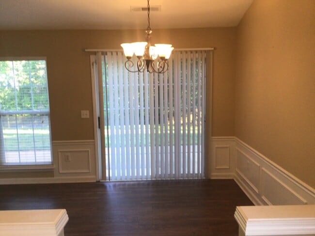 Photo - 109 Karsten Creek Dr
