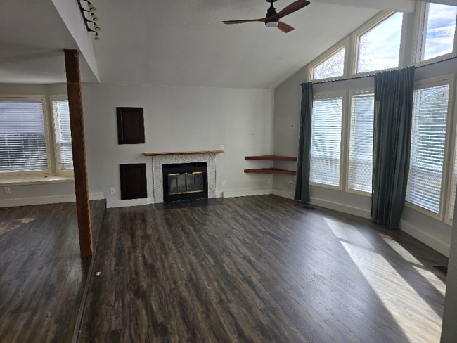 Photo - 2516 S Sumac Ln