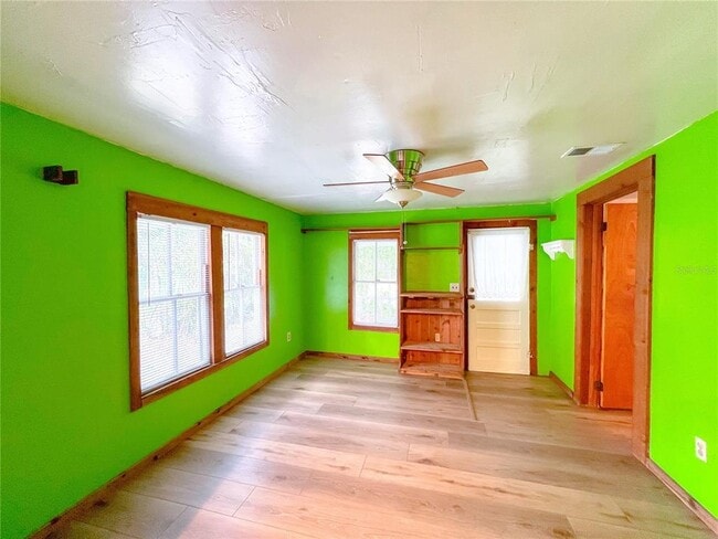 Photo - 25825 W Newberry Rd