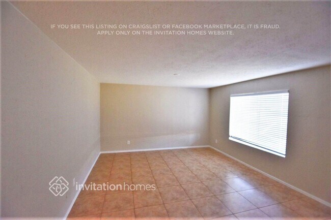 Photo - 2333 N 55th Ave