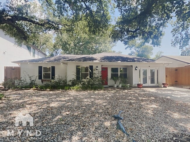 Photo - 6907 Schiller St House