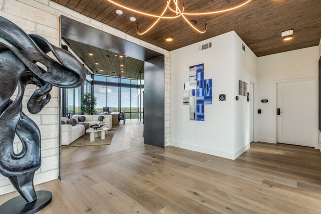 Pearl Bee Cave | Bee Cave, Texas | New Apartment Homes