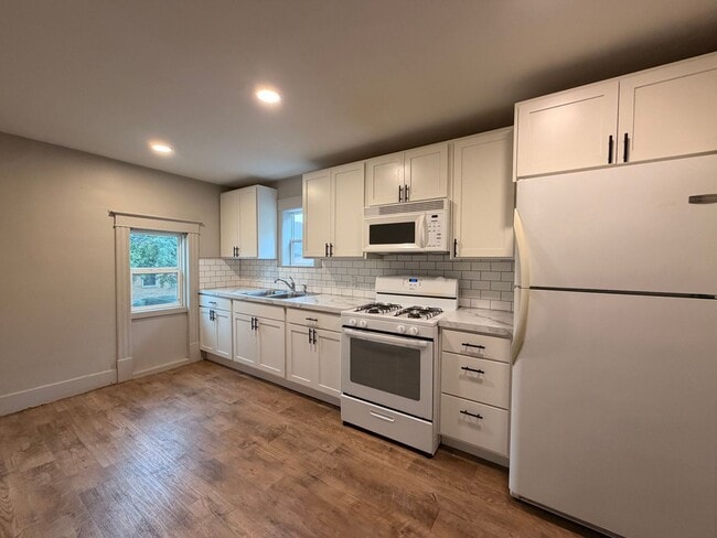 3361 Van Buren St Unit 3361 Van Buren St Unit B (2)