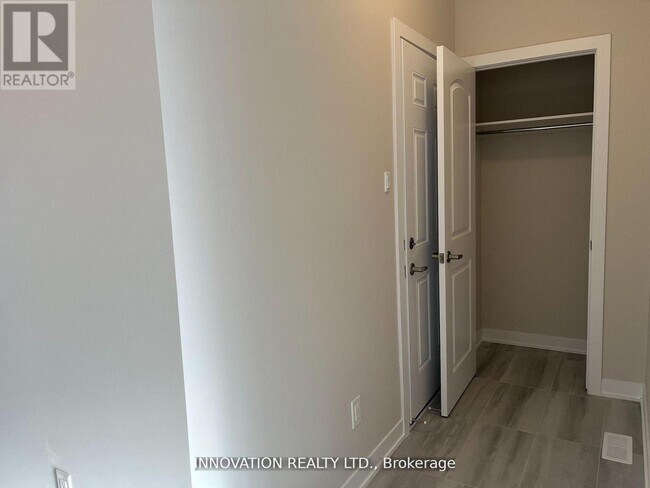 Photo - 542 Promontory Pl