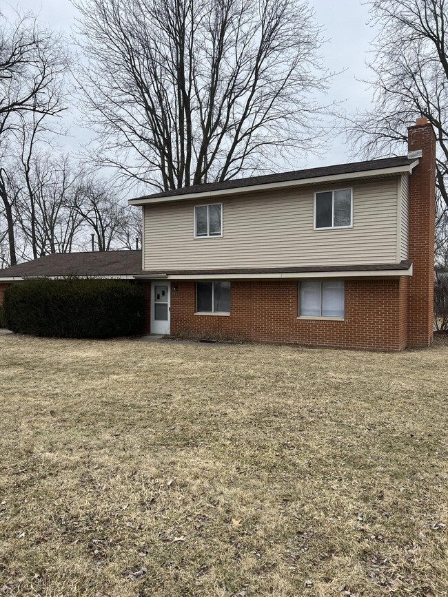 Photo - 229 Fairmount St Townhome