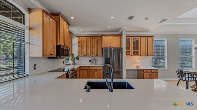 Photo - 323 Granite Rd