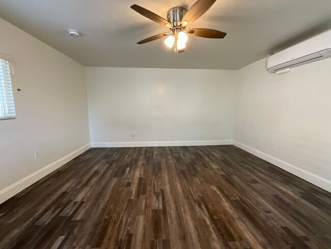 Photo - 3074 E Terrace Ave