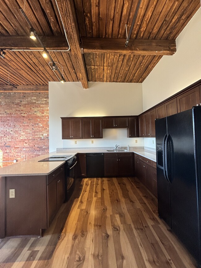 Photo - Buckingham Commons Apartments