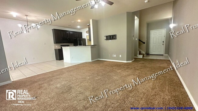 Photo - 304 Basil St