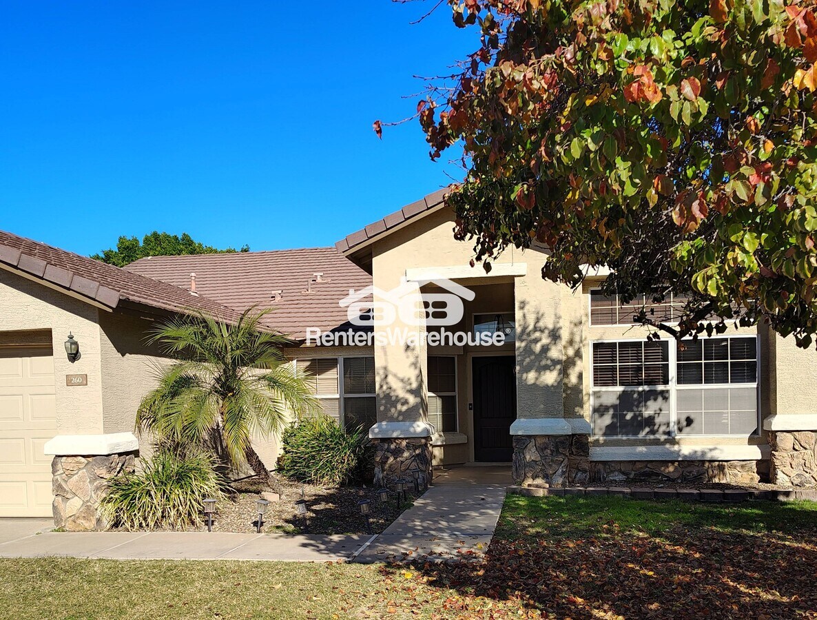 Photo - 260 E Constitution Dr