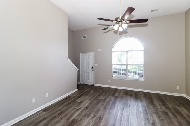 Photo - 6863 Skylar Mill Ave