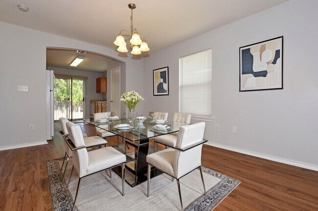 9207 Dublin Moor