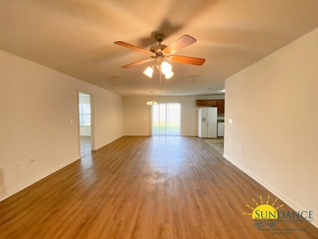Photo - 217 Limestone Cir