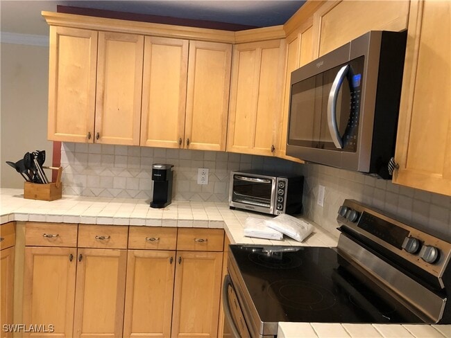Photo - 550 Forest Hills Blvd