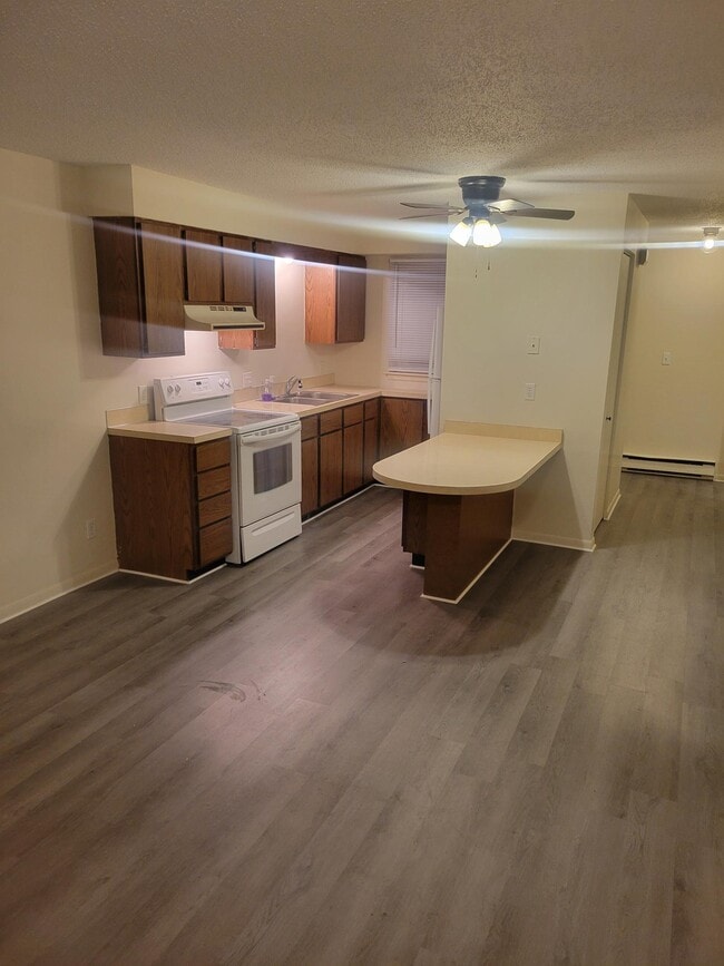 Photo - Pine Hills and Cedar Hills Apartments