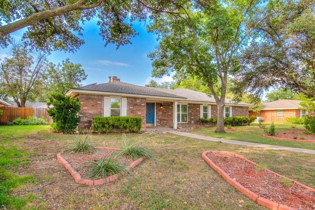 Photo - 2713 Canyon Creek Dr