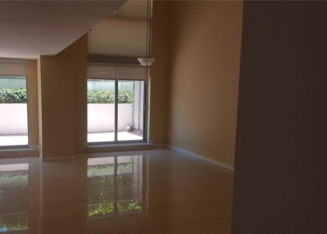 Photo - 1111 SW 1st Ave Unit 1450s