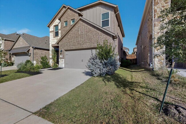 Photo - Modern Comfort Meets Classic Charm in This Windsor Beauty