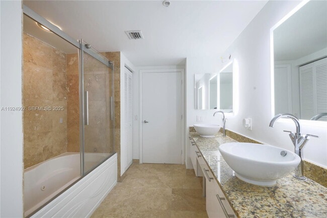 Photo - 41 SE 5th St